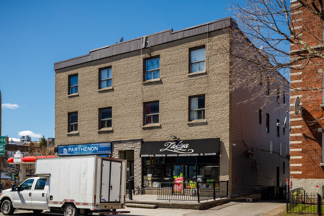 3543 Van Horne Av in Montréal, QC - Building Photo - Building Photo