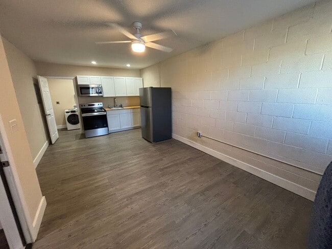 property at 637 Washington St