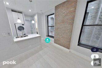 East 18th Street, Unit B4 in New York, NY - Foto de edificio - Building Photo