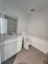 1615 Winwood Dr in Conroe, TX - Building Photo - Building Photo