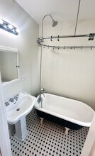 1841 Edgeland Ave in Louisville, KY - Building Photo - Building Photo