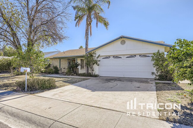 4809 W Cochise Dr
