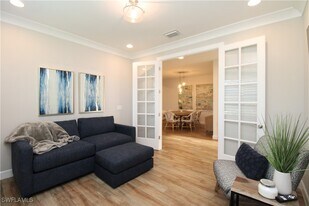 9423 Terresina Dr in Naples, FL - Building Photo