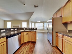 1702 Griffin Ln in Mansfield, TX - Building Photo - Building Photo