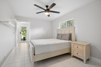 819 SW 13th St in Fort Lauderdale, FL - Building Photo - Building Photo