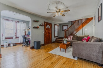 416 E 6th Ave in Roselle, NJ - Building Photo - Building Photo