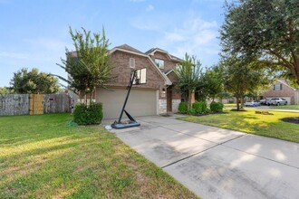 25915 Lockspur Ct in Richmond, TX - Building Photo - Building Photo