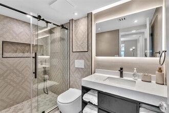 9195 Collins Ave in Surfside, FL - Building Photo - Building Photo