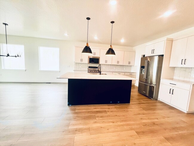 property at 4425 Braiken Rdg Dr