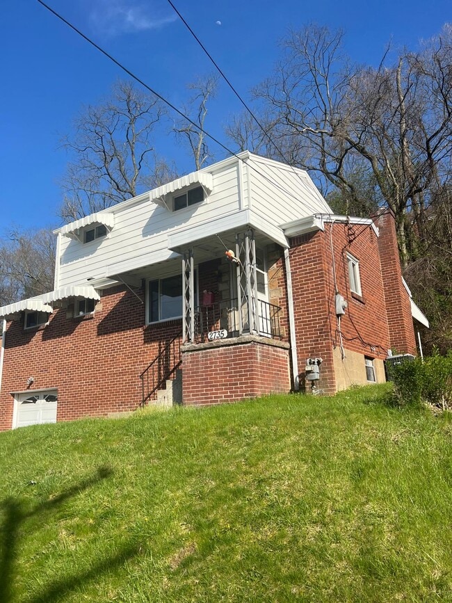 2735 Bellingham Ave in Pittsburgh, PA - Building Photo - Building Photo