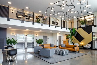 Top of The Mount Apartments in Mount Prospect, IL - Building Photo - Lobby