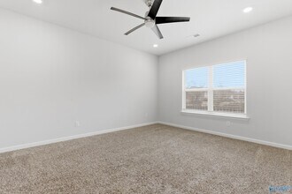 6576 Jacaranda Dr NW in Huntsville, AL - Building Photo - Building Photo