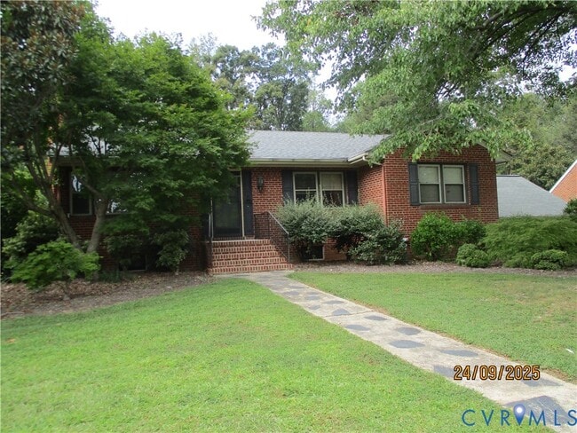 126 Beverly Rd in Ashland, VA - Building Photo - Building Photo