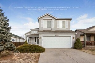 8738 Snowbird Way in Parker, CO - Building Photo