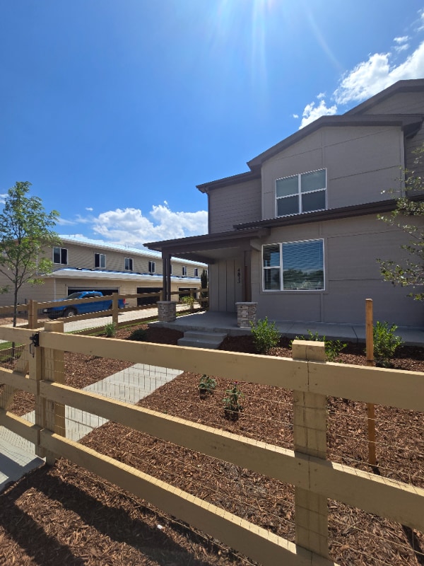 property at 4833 Autumn Leaf Dr