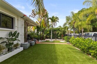 1618 SW 18th St in Miami, FL - Building Photo - Building Photo