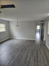 7984 Shady Oak Trl, Unit Shady Oak Condo in Charlotte, NC - Foto de edificio - Building Photo