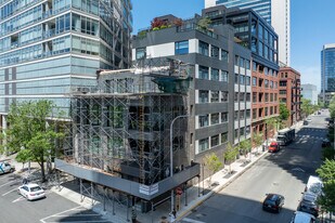 502 W Erie St in Chicago, IL - Building Photo