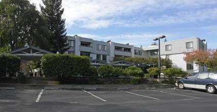 Park Place in Fremont, CA - Foto de edificio - Building Photo