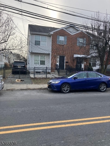 531 15th Ave in Newark, NJ - Building Photo