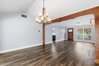 6809 Columbia Dr in Austin, TX - Building Photo - Building Photo