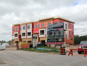 Gallery Towns - Phase II in Guelph, ON - Building Photo - Building Photo