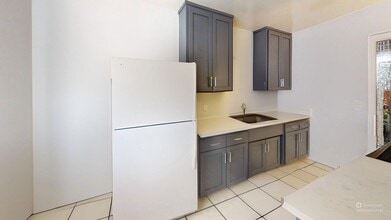 421 N Olive St in Orange, CA - Building Photo - Building Photo