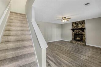 2963 Lakemont Dr SW in Marietta, GA - Building Photo - Building Photo