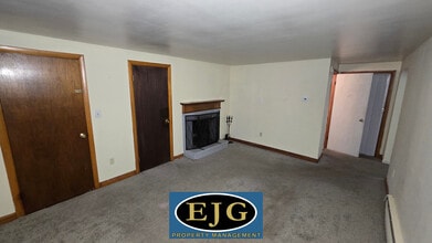 18 Inglewood Ter, Unit 18 in Methuen, MA - Building Photo - Building Photo