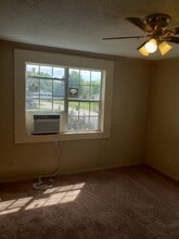2718 22nd St in Tuscaloosa, AL - Foto de edificio - Building Photo