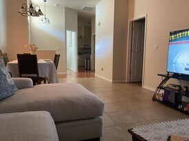 2717 Tottenham Dr in New Port Richey, FL - Building Photo