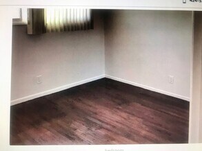 1507 E Maple Ave in El Segundo, CA - Building Photo - Building Photo