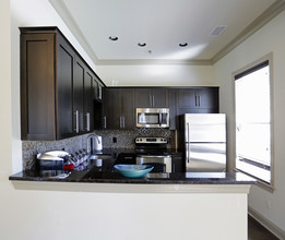 RIVER BEND DEVELOPERS, LLC in Florham Park, NJ - Building Photo - Interior Photo