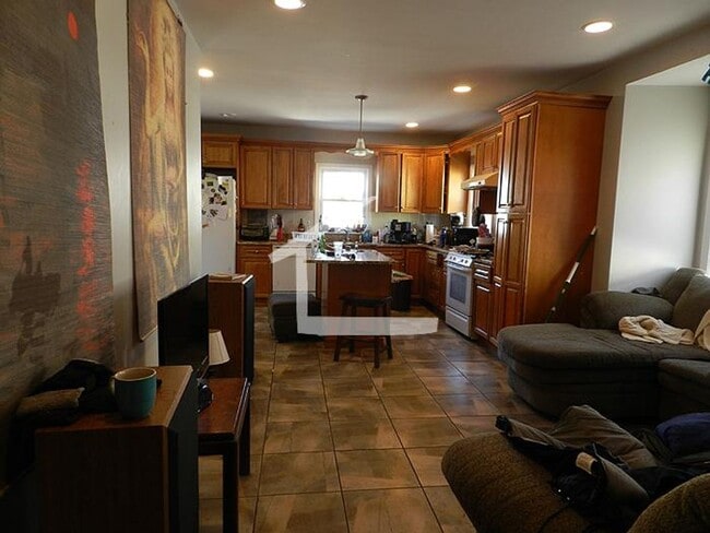 32 Long Ave in Boston, MA - Building Photo - Building Photo