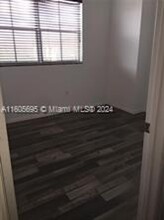 8899 NW 107th Ct, Unit 215 in Doral, FL - Building Photo - Building Photo