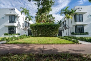 1971 Bay Dr in Miami Beach, FL - Building Photo