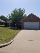 1306 Timber Creek Dr