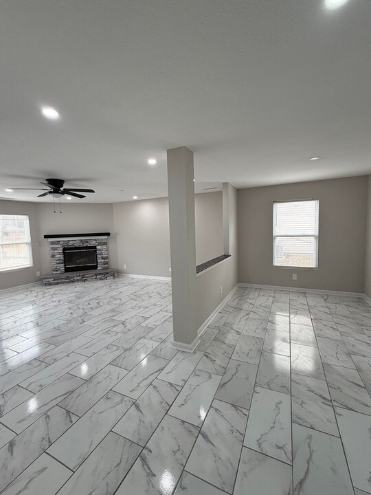 12937 Silvaire Farm Rd in Charlotte, NC - Building Photo