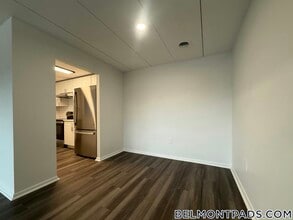 53 Hill Rd, Unit 510 in Belmont, MA - Building Photo - Building Photo