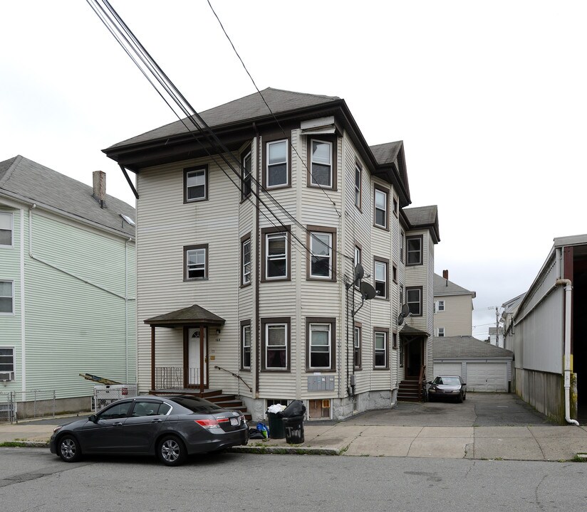 168 Tinkham St in New Bedford, MA - Building Photo