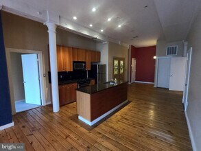 828 N Hancock St-Unit -2B in Philadelphia, PA - Building Photo - Building Photo