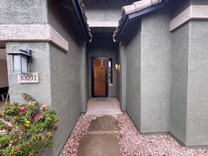 30031 N Little Leaf Dr in Queen Creek, AZ - Building Photo - Building Photo
