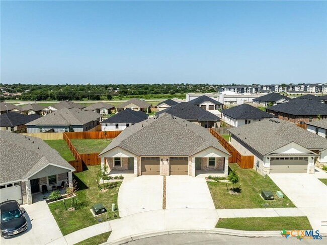 5111 Rose Petal Ct in Killeen, TX - Foto de edificio - Building Photo