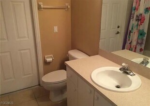 5245 SW 20th Ave in Cape Coral, FL - Building Photo - Building Photo
