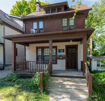 226 Packard St in Ann Arbor, MI - Building Photo