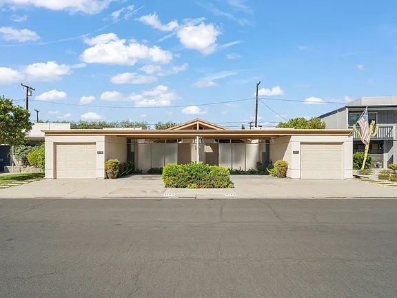 4172 Del Mar Ave in Long Beach, CA - Building Photo - Building Photo