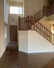 1638 Birdhaven Way in Pittsburg, CA - Foto de edificio - Building Photo