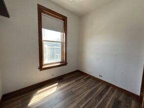 3464 N Clark St, Unit 3R in Chicago, IL - Building Photo - Building Photo