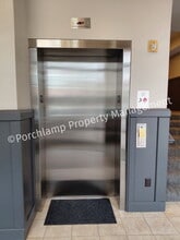 430 Union Ave NE in Grand Rapids, MI - Building Photo - Building Photo