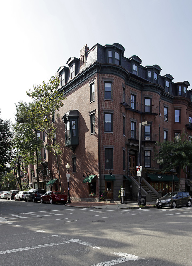 520 Columbus Ave